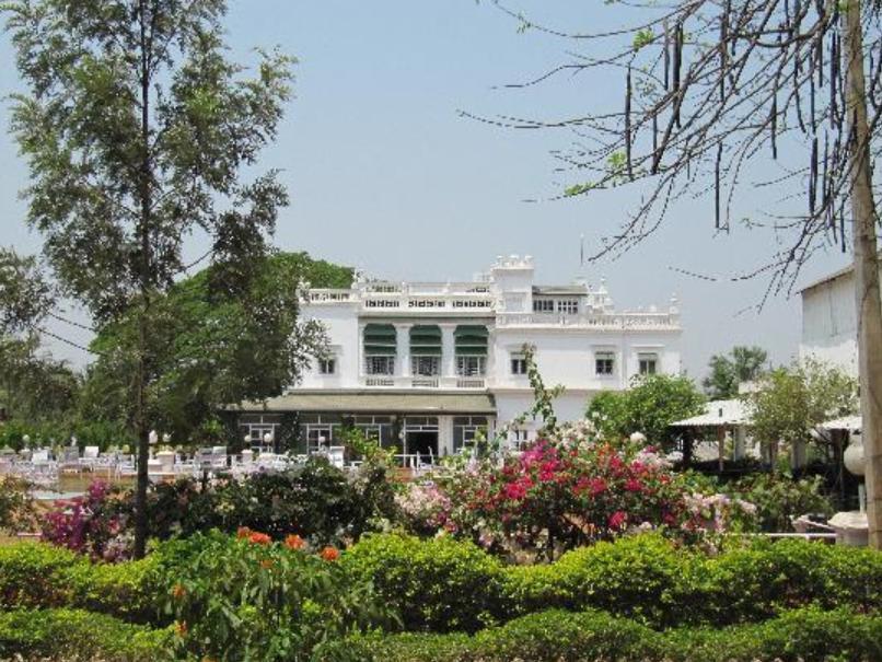 The Green Hotel Mysore Exterior photo